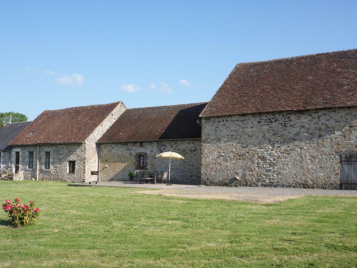 Gite " L'Albizia" Prissac Buitenkant foto